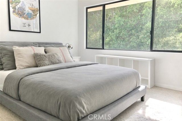 4709 Dunman, Woodland Hills (los Angeles), CA 91364