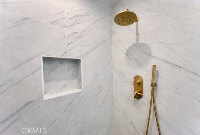 4709 Dunman, Woodland Hills (los Angeles), CA 91364