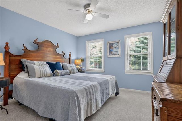 15508 W 89th Street, Lenexa, KS 66219
