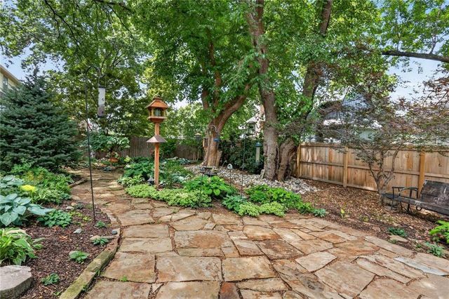 15508 W 89th Street, Lenexa, KS 66219