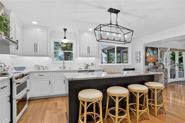 15508 W 89th Street, Lenexa, KS 66219