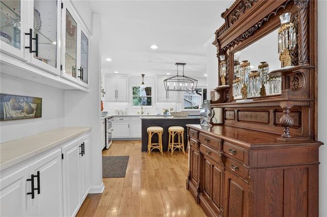 15508 W 89th Street, Lenexa, KS 66219