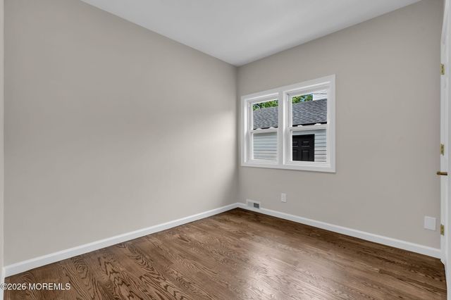 750 Lorraine Drive, Keyport, NJ 07735