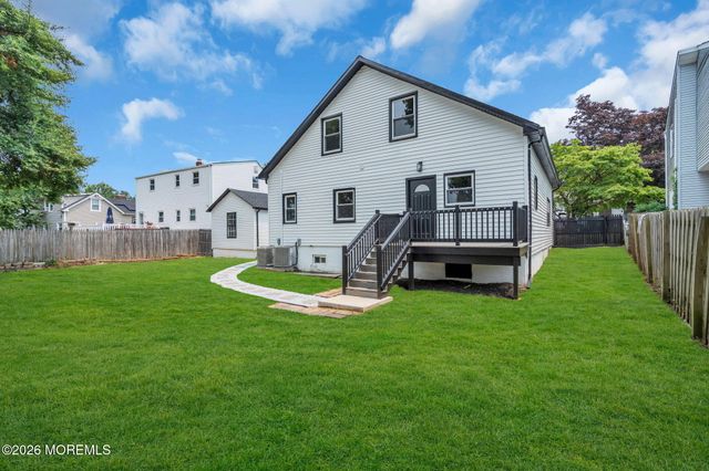 750 Lorraine Drive, Keyport, NJ 07735
