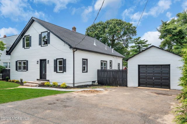 750 Lorraine Drive, Keyport, NJ 07735