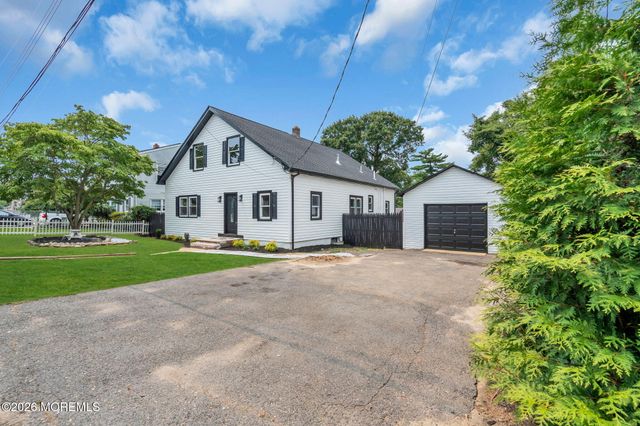 750 Lorraine Drive, Keyport, NJ 07735