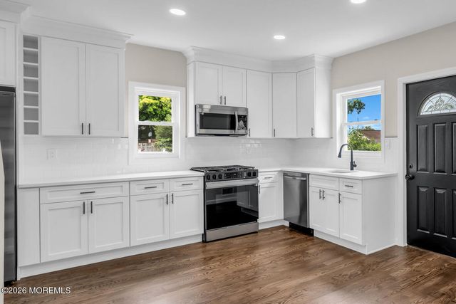 750 Lorraine Drive, Keyport, NJ 07735