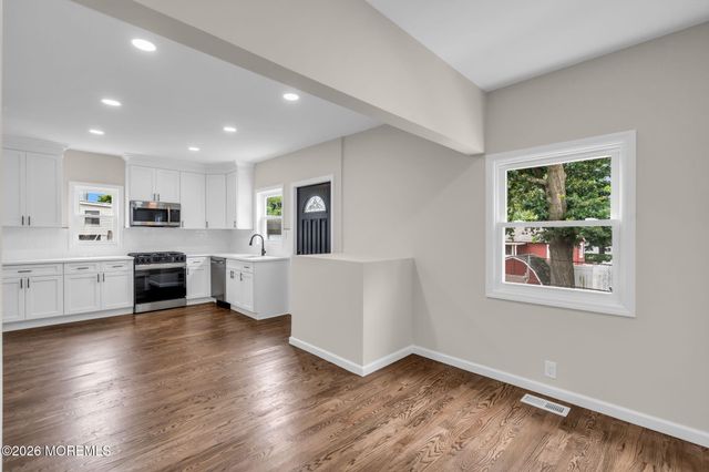 750 Lorraine Drive, Keyport, NJ 07735