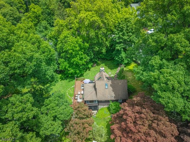 78 Woodlawn Rd, Sparta Twp., NJ 07871