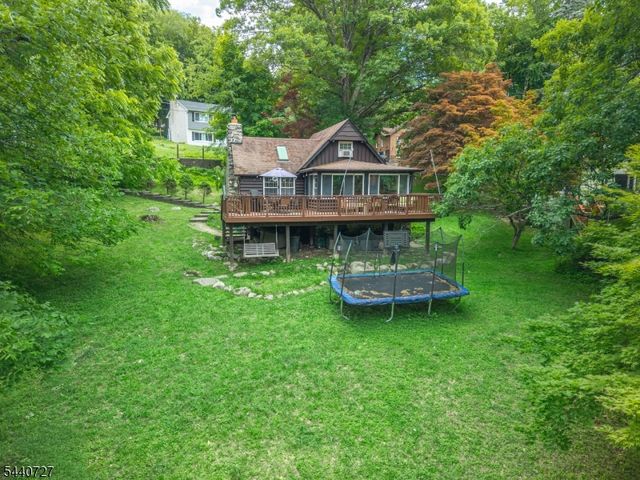 78 Woodlawn Rd, Sparta Twp., NJ 07871