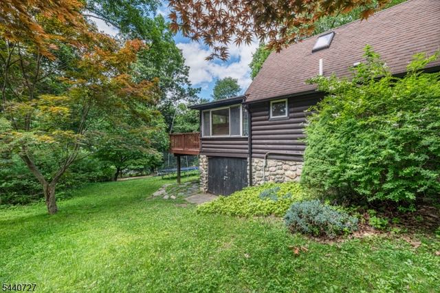 78 Woodlawn Rd, Sparta Twp., NJ 07871