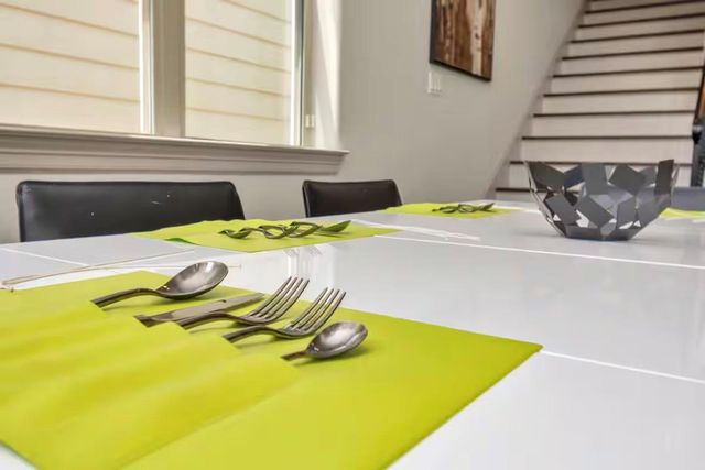 2927 Pease Street, Houston, TX 77003