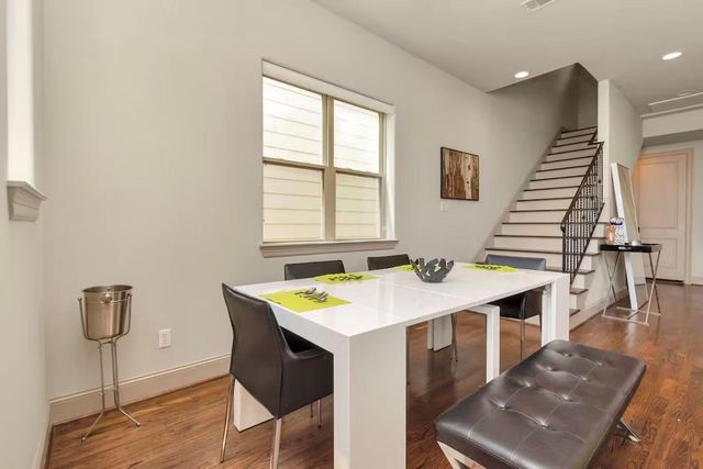 2927 Pease Street, Houston, TX 77003