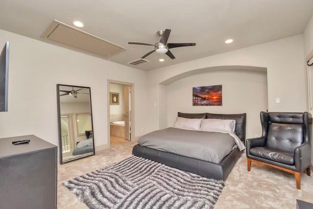 2927 Pease Street, Houston, TX 77003