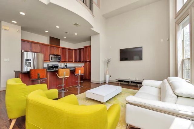 2927 Pease Street, Houston, TX 77003