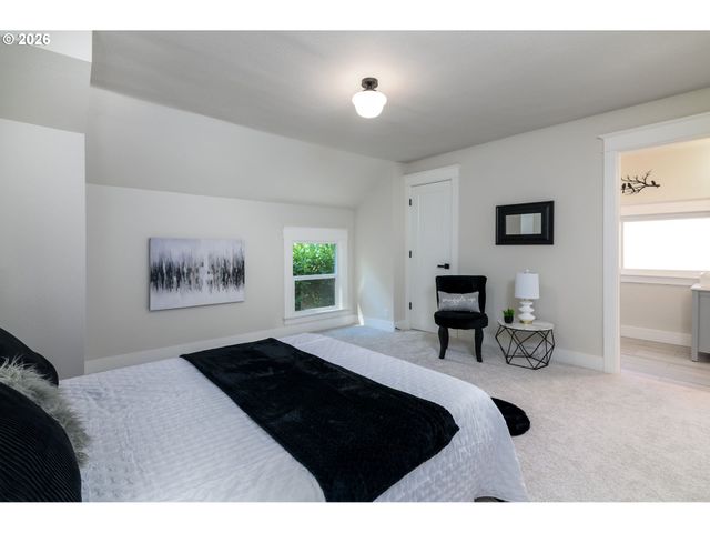 7939 N DANA Ave, Portland, OR 97203