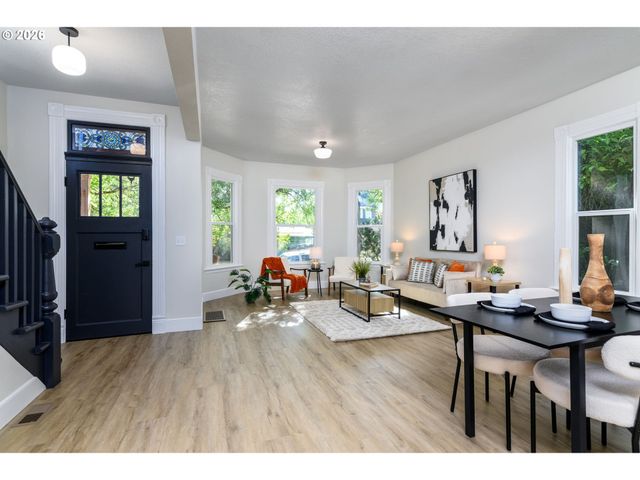 7939 N DANA Ave, Portland, OR 97203