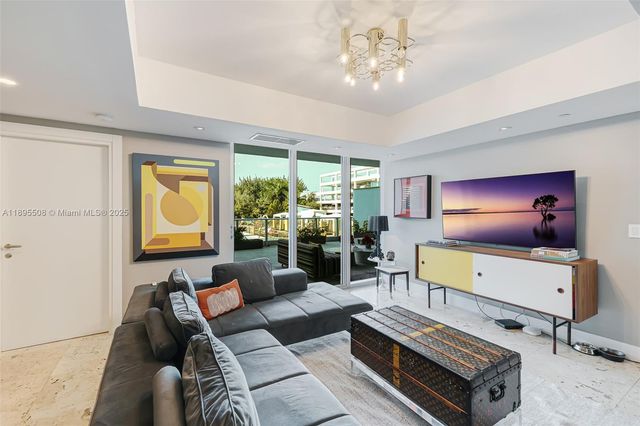2627 S Bayshore Dr 504, Miami, FL 33133