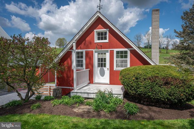 11380 + 11350 WHITE OAK RD, New Freedom, PA 17349