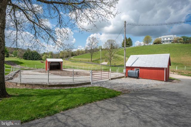 11380 + 11350 WHITE OAK RD, New Freedom, PA 17349