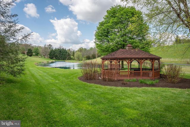 11380 + 11350 WHITE OAK RD, New Freedom, PA 17349