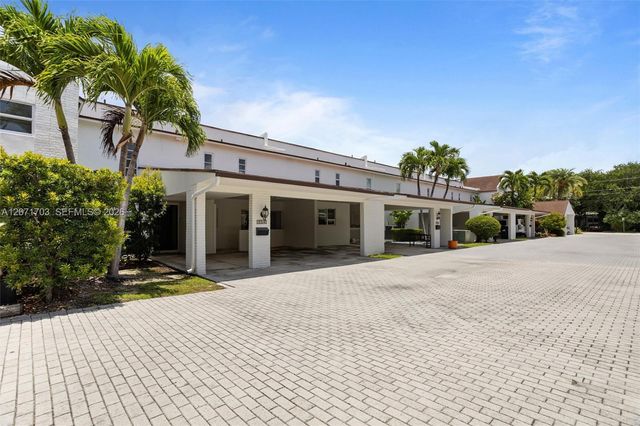 7508 SW 58th Avenue 7508, South Miami, FL 33143