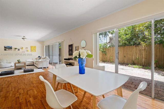 7508 SW 58th Avenue 7508, South Miami, FL 33143