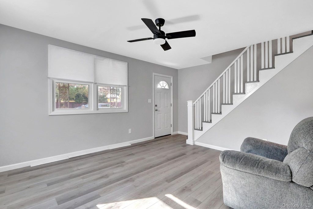 1801 Stein Drive, Bay Shore, NY 11706 — photo 5