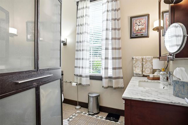 5705 Tremont Street, Dallas, TX 75214