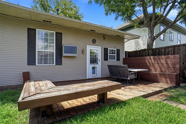 5705 Tremont Street, Dallas, TX 75214