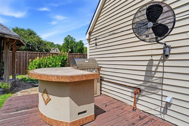 5705 Tremont Street, Dallas, TX 75214