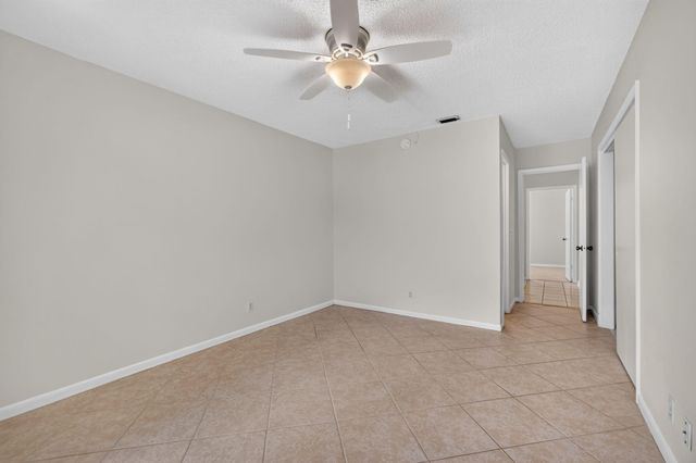 12395 Peconic Court, Wellington, FL 33414
