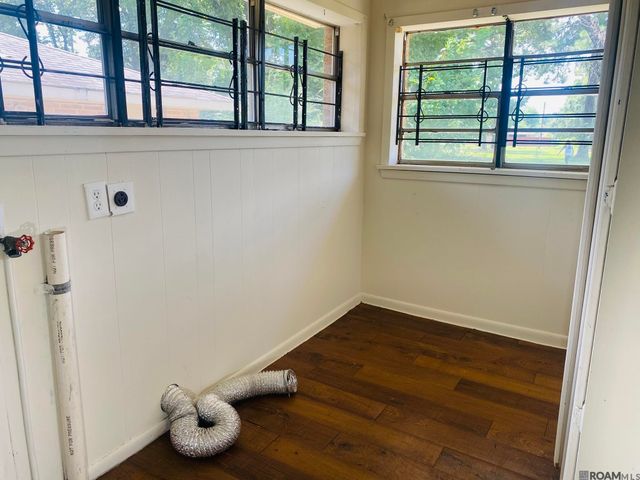 2758 Badley Rd, Baton Rouge, LA 70807