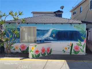 223 32nd Street A, Newport Beach, CA 92663