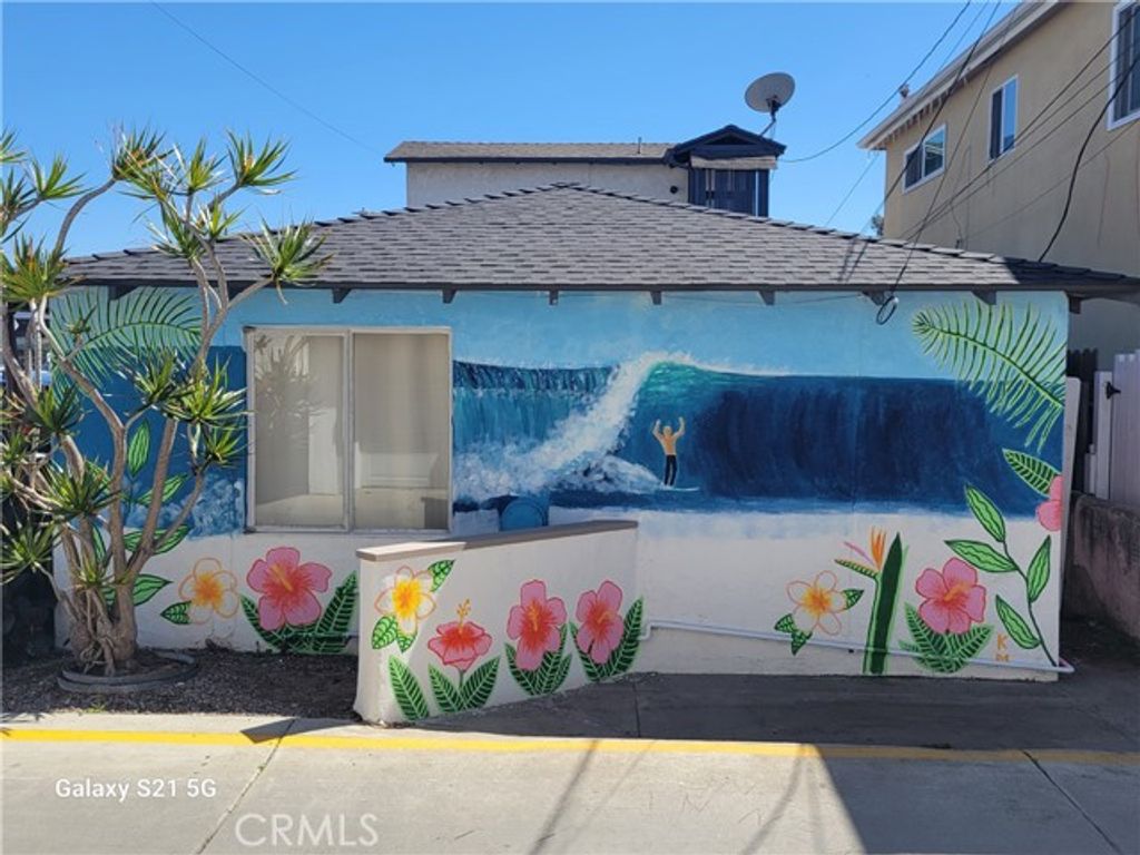 223 32nd Street A, Newport Beach, CA 92663