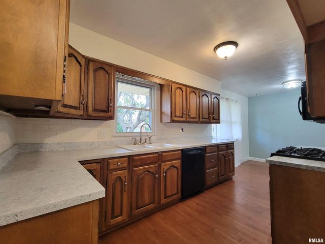 1526 GLENDALE Avenue, Pekin, IL 61554