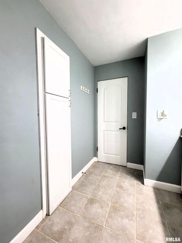 1526 GLENDALE Avenue, Pekin, IL 61554