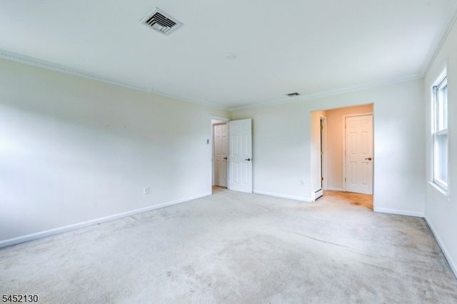 11 Fox Run Dr, East Hanover Twp., NJ 07936