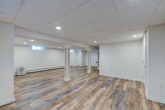 11 Fox Run Dr, East Hanover Twp., NJ 07936