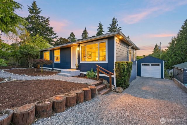 17211 3rd Avenue NE, Shoreline, WA 98155