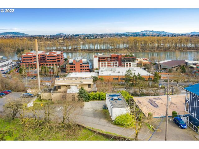 4530 S KELLY Ave, Portland, OR 97239