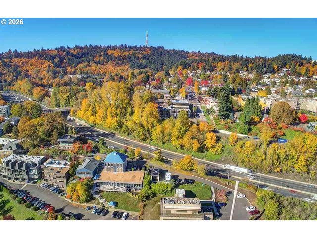 4530 S KELLY Ave, Portland, OR 97239