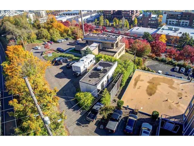 4530 S KELLY Ave, Portland, OR 97239