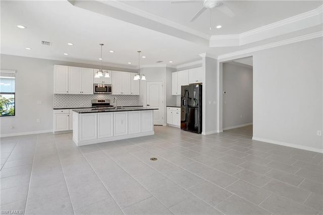 2967 Amblewind DR, Fort Myers, FL 33905