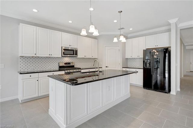 2967 Amblewind DR, Fort Myers, FL 33905