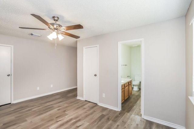 10911 Kirkbud Drive, Houston, TX 77089