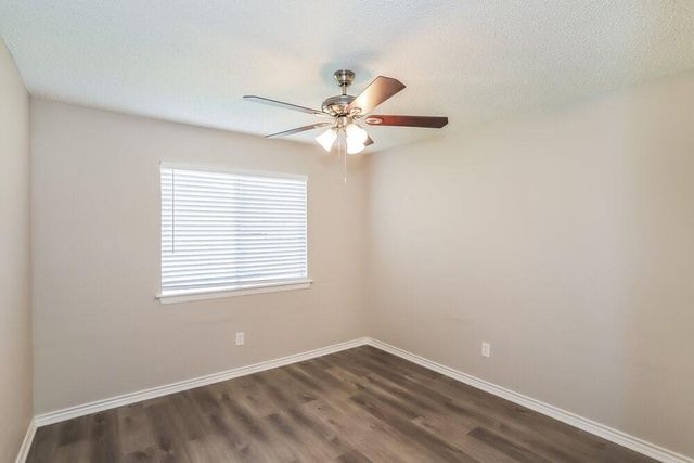 10911 Kirkbud Drive, Houston, TX 77089