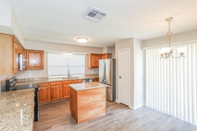 10911 Kirkbud Drive, Houston, TX 77089