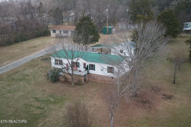 508 Highway 139, Dandridge, TN 37725
