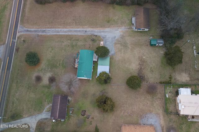 508 Highway 139, Dandridge, TN 37725